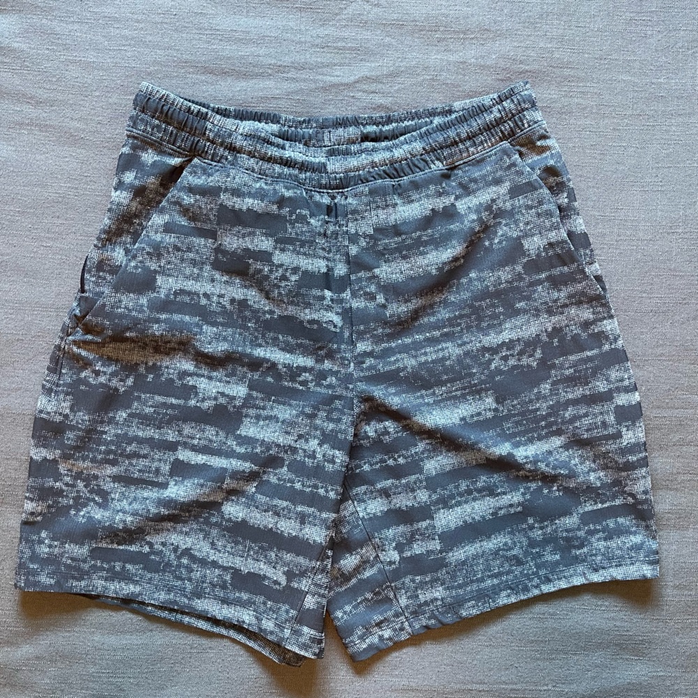 Lululemon Pace Breakers 7in Shorts